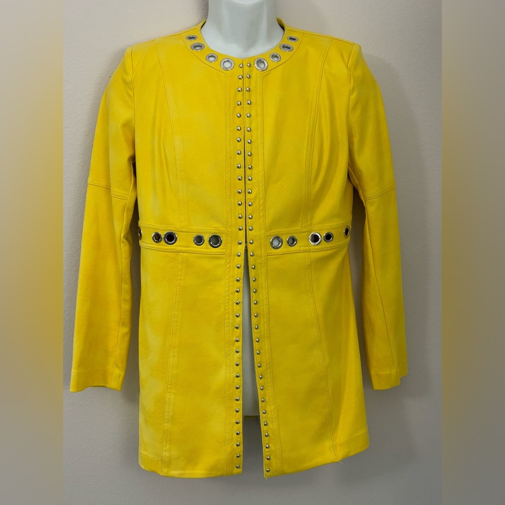 LENA GABRIELLE NWT Striking Yellow Jacket Silver Stud & Circle Accents Size 4